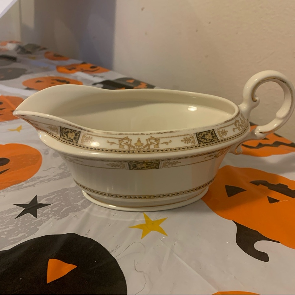 Vintage Webster by Old Ivory Gravy Boat